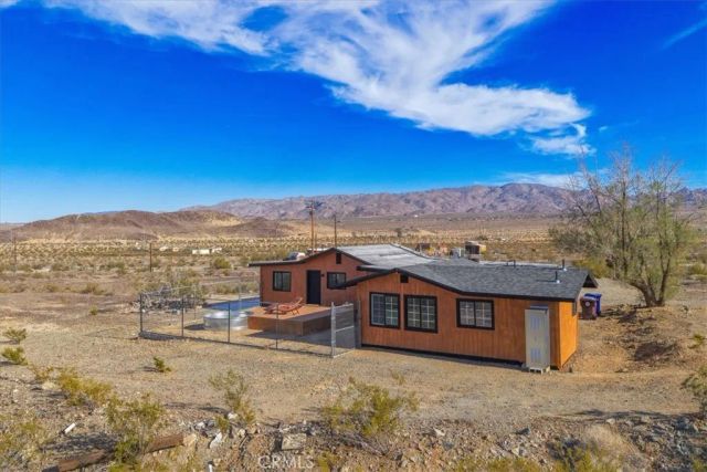 68424 Bellerue, 29 Palms, CA 92277