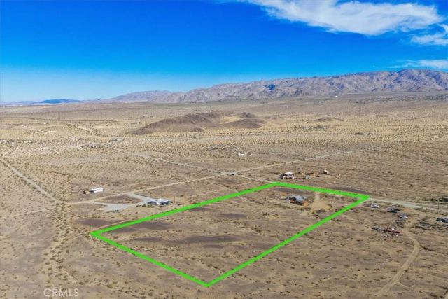 68424 Bellerue, 29 Palms, CA 92277
