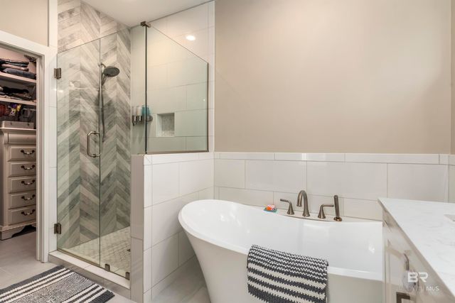 908 LAFITTE Place, Dauphin Island, AL 36528