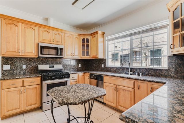 1626 N Alexandria Avenue, Los Angeles, CA 90027