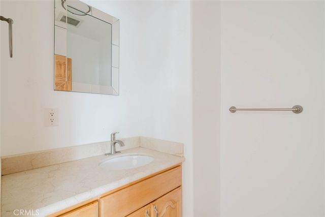 1626 N Alexandria Avenue, Los Angeles, CA 90027