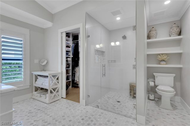 1325 Kings WAY, Naples, FL 34104