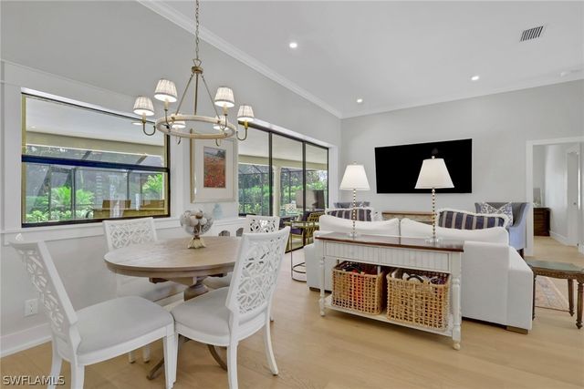 1325 Kings WAY, Naples, FL 34104