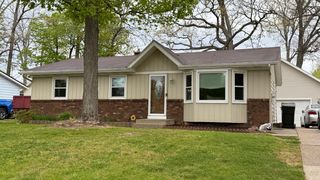 4842 Bayview Avenue SW, Wyoming, MI 49519