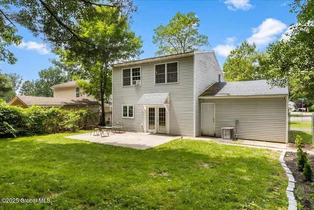 1 Stewart Street, Colonie, NY 12205