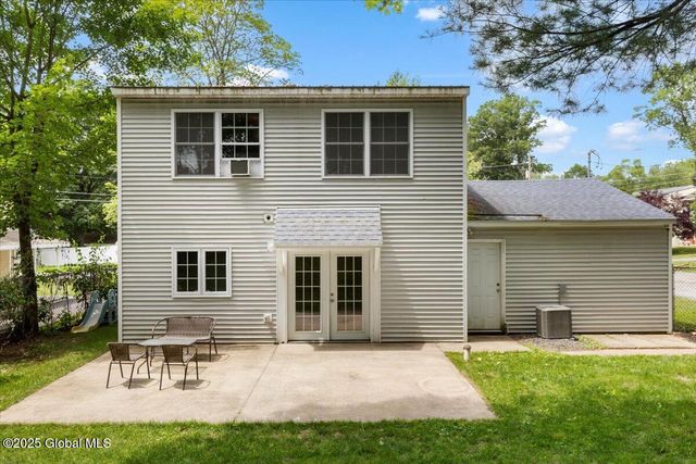 1 Stewart Street, Colonie, NY 12205