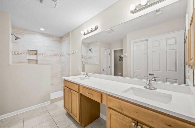 332 WOODED CROSSING CIRCLE, St Augustine, FL 32084