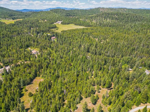 351 Stohr Rd, Newport, WA 99156