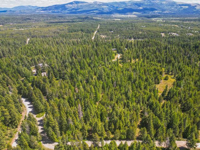 351 Stohr Rd, Newport, WA 99156