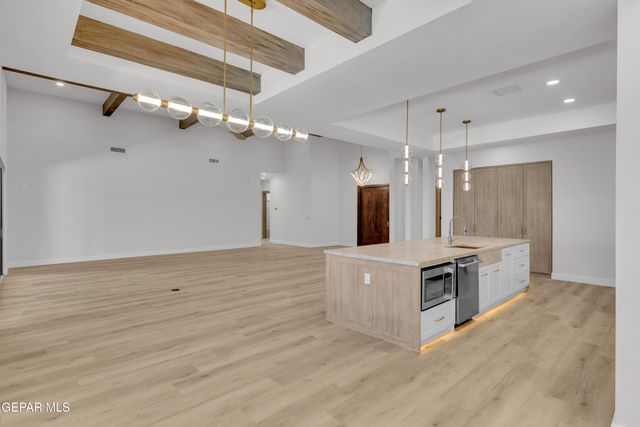 6407 CADENCE RIVER Drive, El Paso, TX 79932