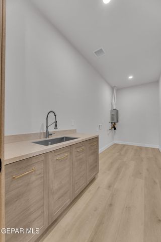 6407 CADENCE RIVER Drive, El Paso, TX 79932