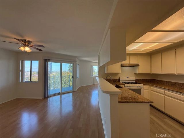 2211 S Gaffey 2, San Pedro, CA 90731