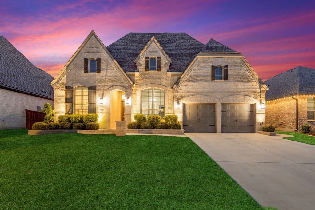 1921 Eagle Boulevard, Fort Worth, TX 76052