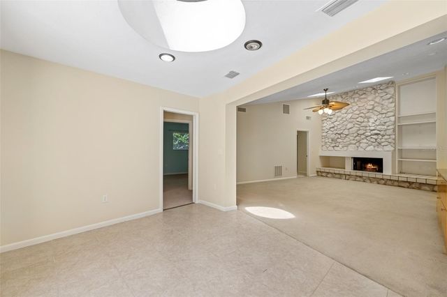 2345 NW 14TH PLACE, Gainesville, FL 32605