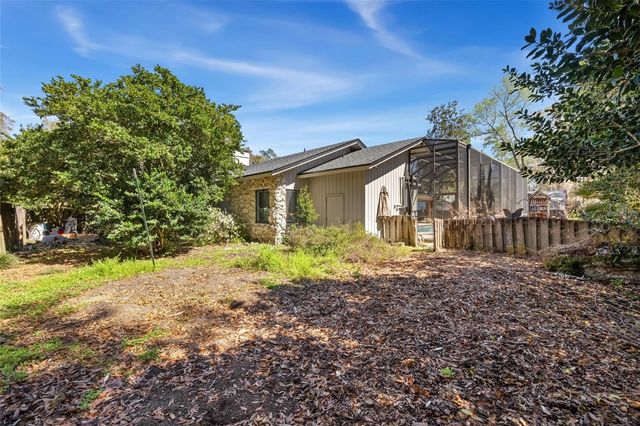 2345 NW 14TH PLACE, Gainesville, FL 32605