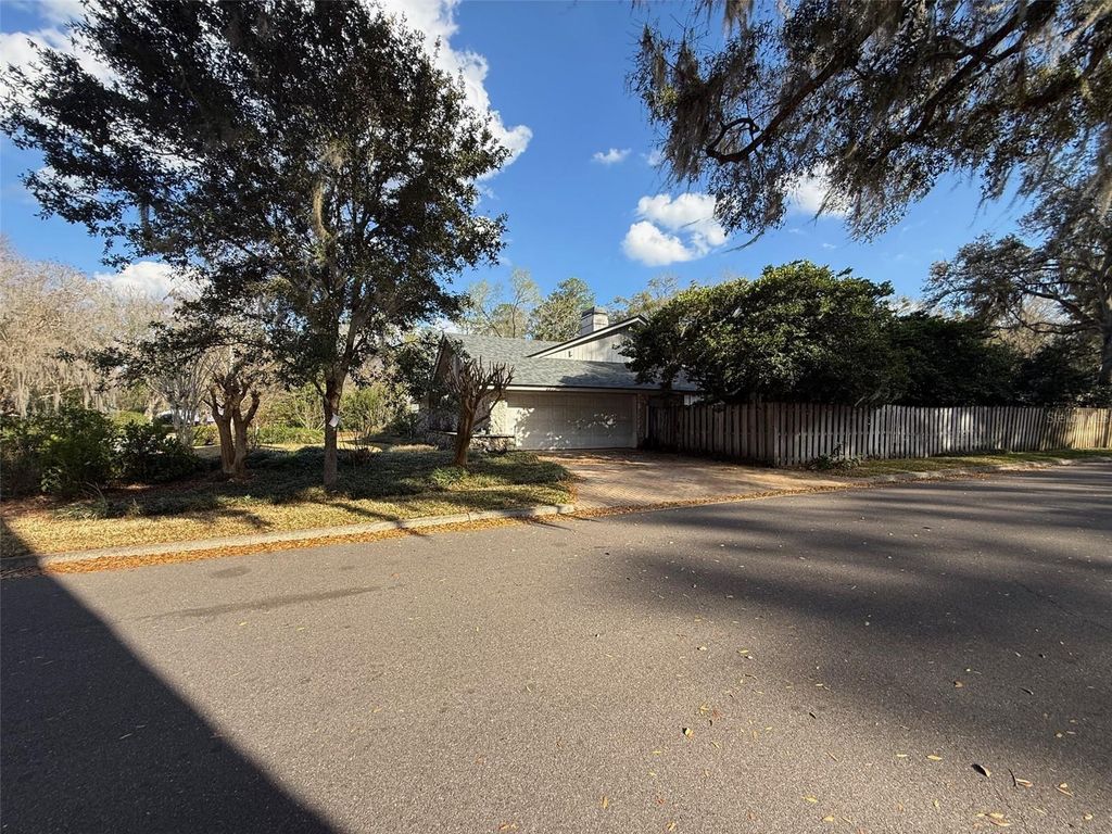 Image 6 of property listing at 2345 NW 14TH PLACE, Gainesville, FL 32605