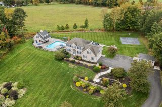 17 Cole Road, Sterling, MA 01564