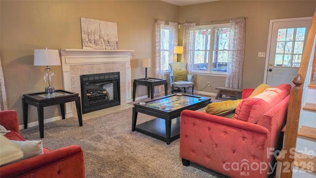 28 Sweetbriar Court, Asheville, NC 28803