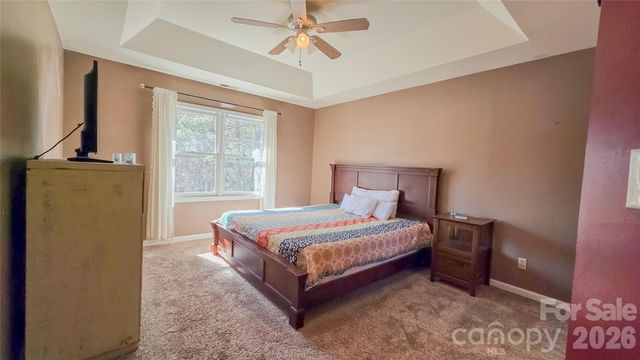 28 Sweetbriar Court, Asheville, NC 28803