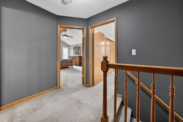 49132 Stratford Drive, Chesterfield Twp, MI 48047