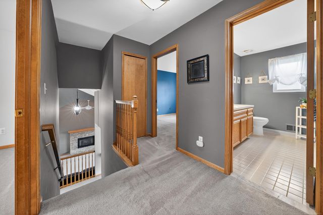 49132 Stratford Drive, Chesterfield Twp, MI 48047