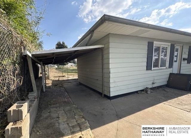 3911 Gertrude Terrace, Bellevue, NE 68147