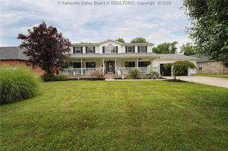 8 Anchors Way, Winfield, WV 25213