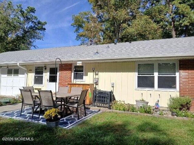 116A Buckingham Drive, Lakewood, NJ 08701