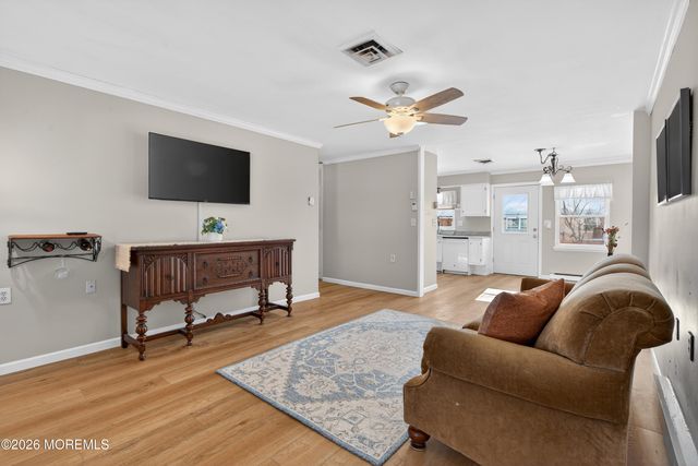 116A Buckingham Drive, Lakewood, NJ 08701