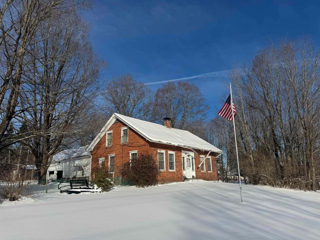 2456 Route 5, Derby, VT 05829