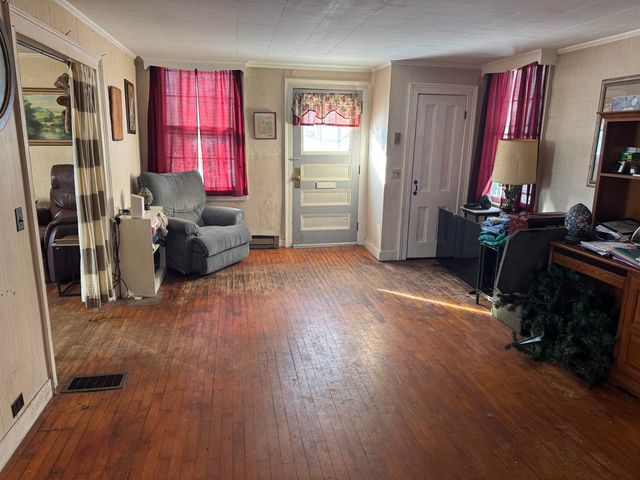 2456 Route 5, Derby, VT 05829