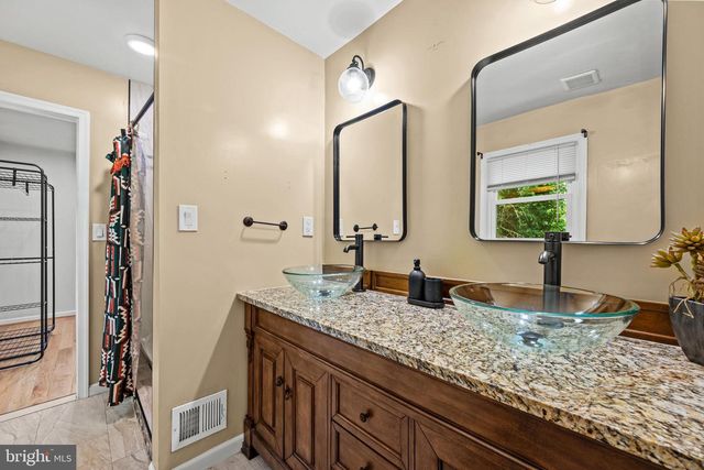 12208 WESTVIEW DR, Upper Marlboro, MD 20772