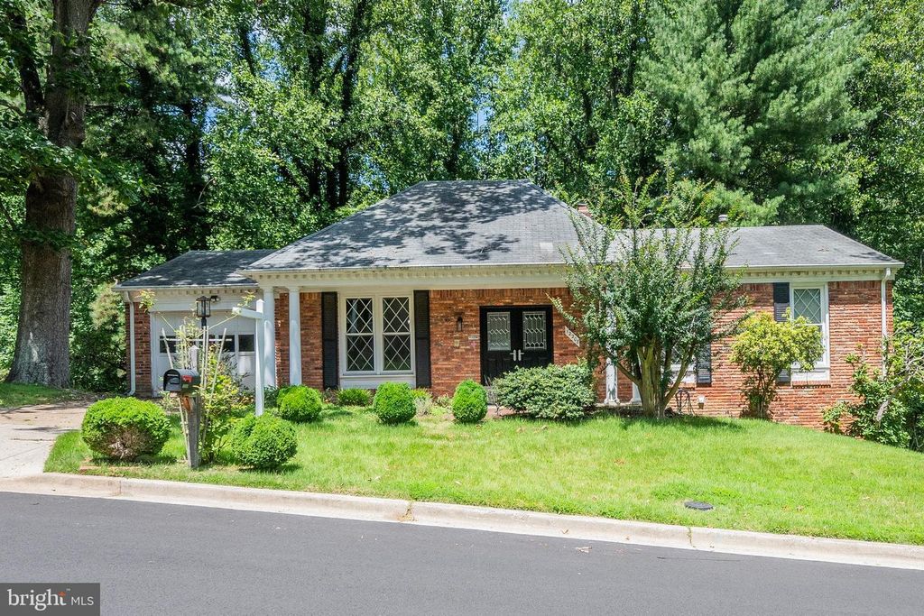 12208 WESTVIEW DR, Upper Marlboro, MD 20772