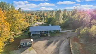 3055 Ryan Lane, Redding, CA 96003