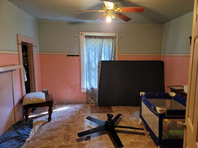 1432 Tipton Station Rd, Knoxville, TN 37920