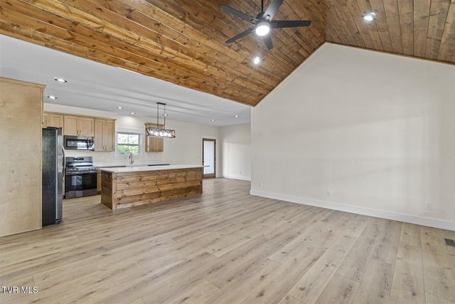 4205 John Graham Road, Greeneville, TN 37745