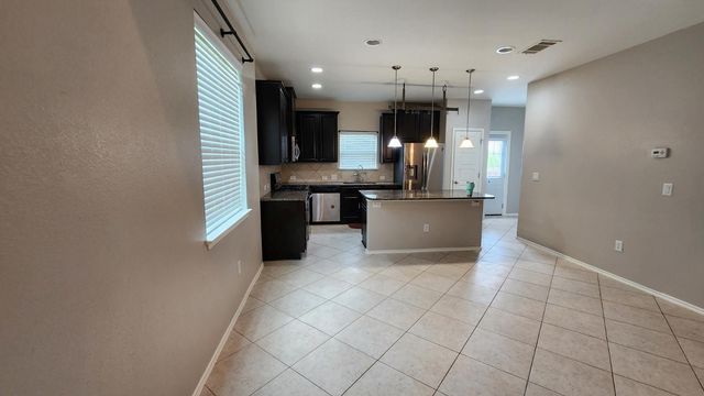 256 Pebble Creek LN, Buda, TX 78610