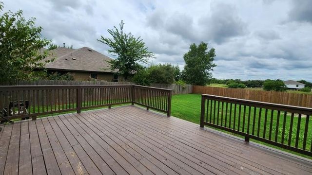 256 Pebble Creek LN, Buda, TX 78610