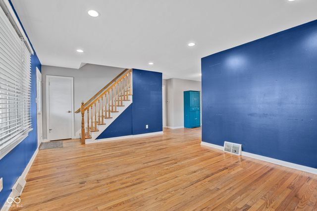 7163 Sarto Drive, Indianapolis, IN 46240