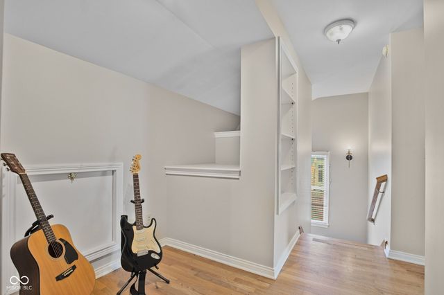 7163 Sarto Drive, Indianapolis, IN 46240