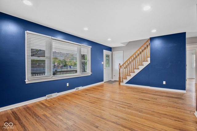 7163 Sarto Drive, Indianapolis, IN 46240