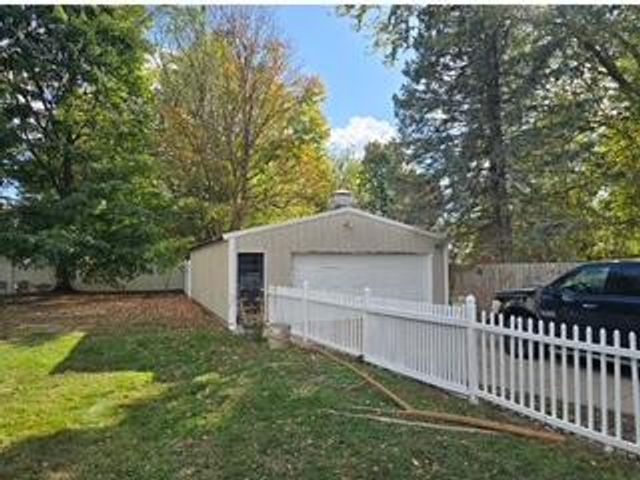 36 E Alden Street, Coldwater, MI 49036