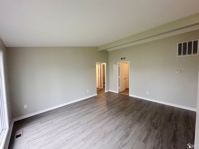 29219 York Street, Inkster, MI 48141