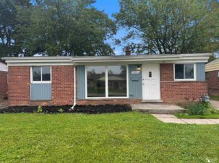 29219 York Street, Inkster, MI 48141