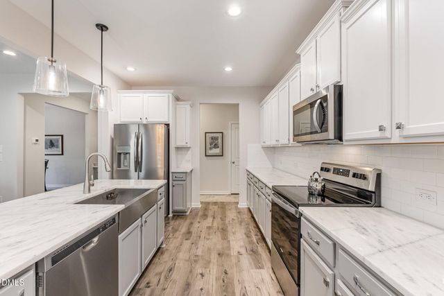 58 Little Leaf Lane, Clayton, NC 27527