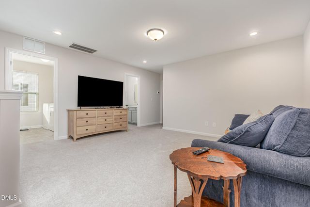 58 Little Leaf Lane, Clayton, NC 27527