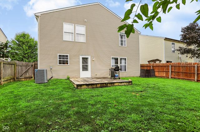 8394 S Shady Trail Drive, Pendleton, IN 46064