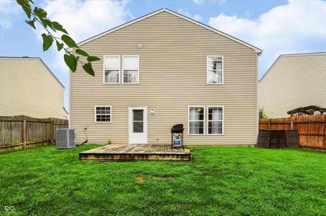 8394 S Shady Trail Drive, Pendleton, IN 46064