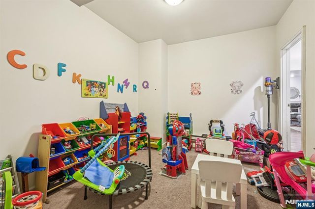 209 Raymound Boulevard, Par-troy Hills Twp., NJ 07054