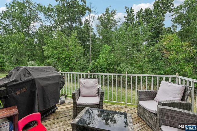 209 Raymound Boulevard, Par-troy Hills Twp., NJ 07054